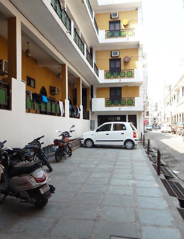 Hotel Chitra Heritage Haridwār Extérieur photo