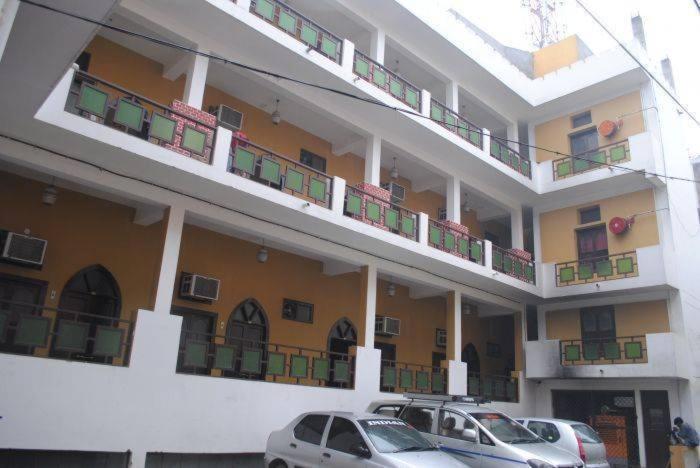 Hotel Chitra Heritage Haridwār Extérieur photo